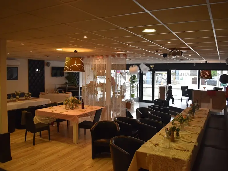 Le Café Gourmand, restaurant à Saint Vit