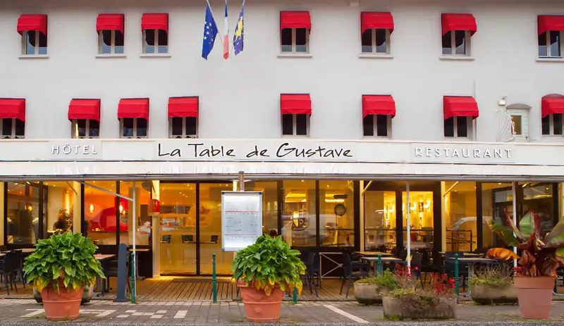 La Table De Gustave