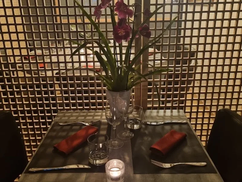 Restaurant bar lounge LE52