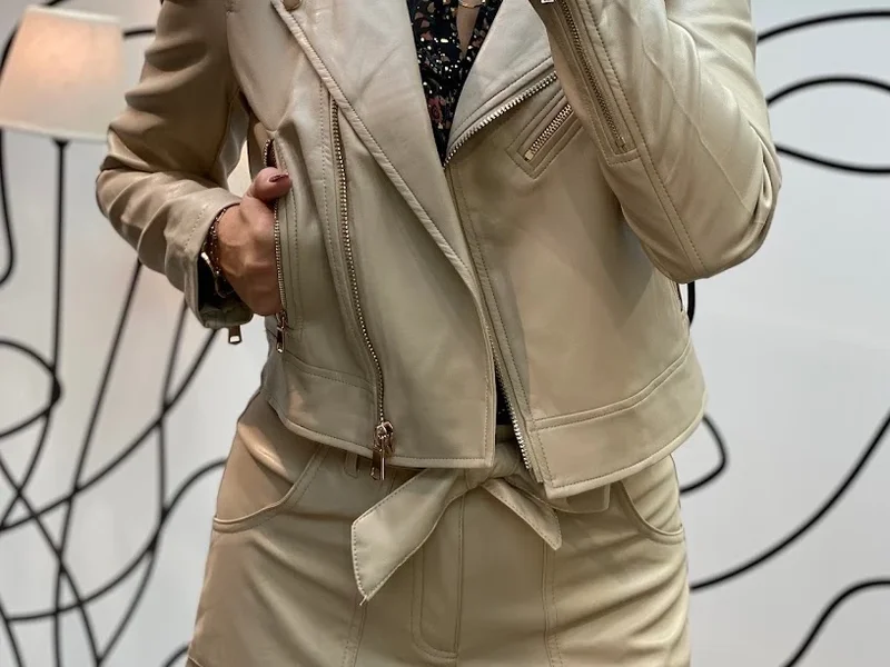 L’Armoire des filles Baume les Dames