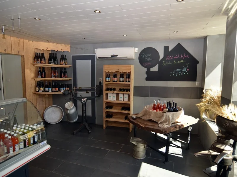 Monts et Terroirs - Fromagerie Grillot