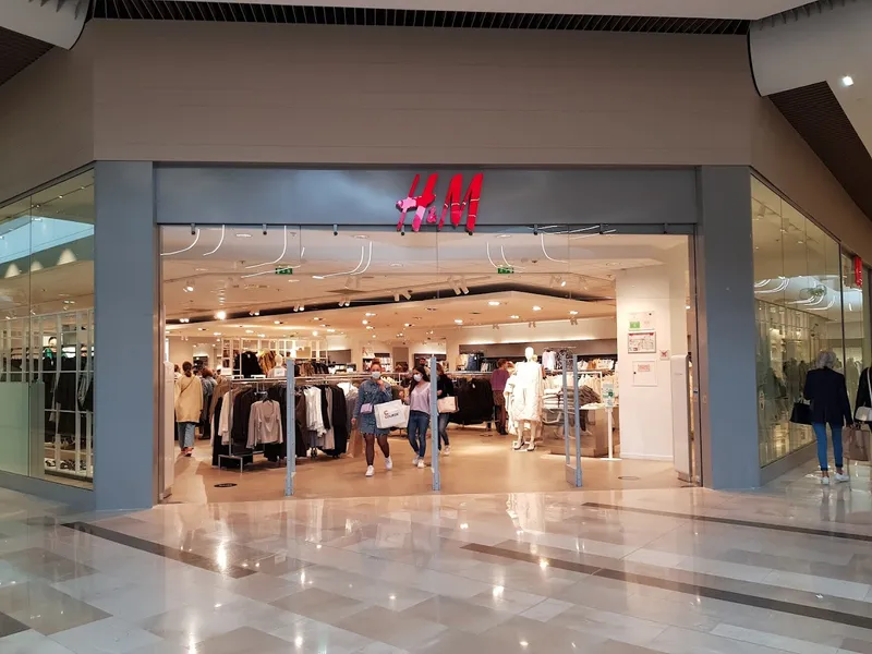 H&M