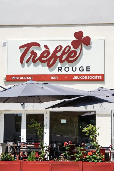 Trèfle Rouge - Restaurant Bar Jeux