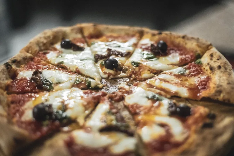 Pizzeria La Napoletana