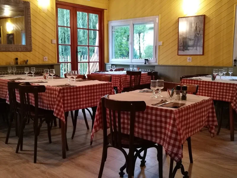 Restaurant La Cascade à La Frasnée Jura