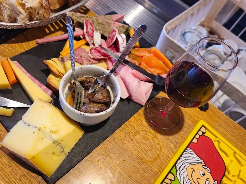 RESTAURANT RIVE GAUCHE ETTORI MARIE CLAUDE