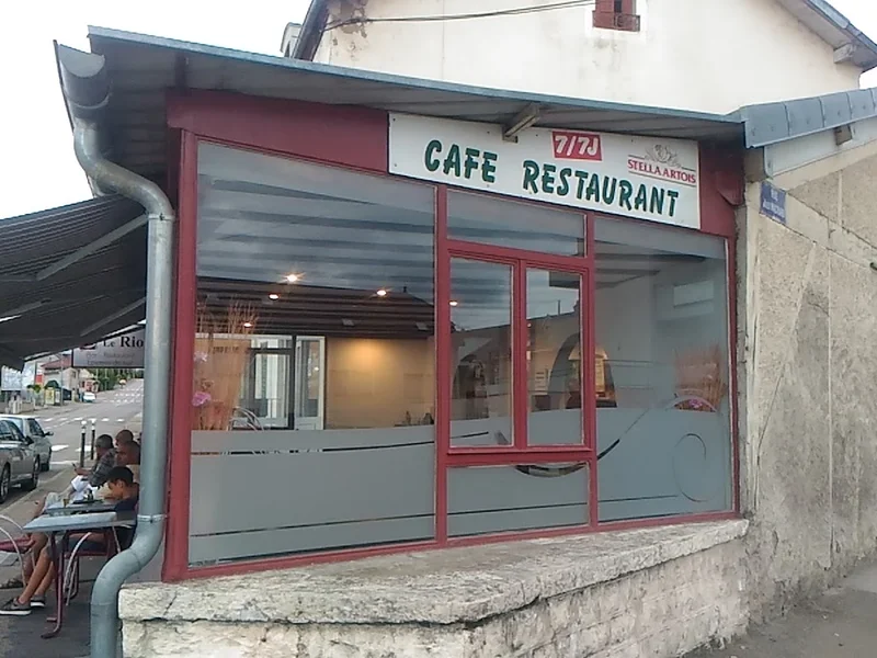 Le Rio - Bar Restaurant et Épicerie de Nuit