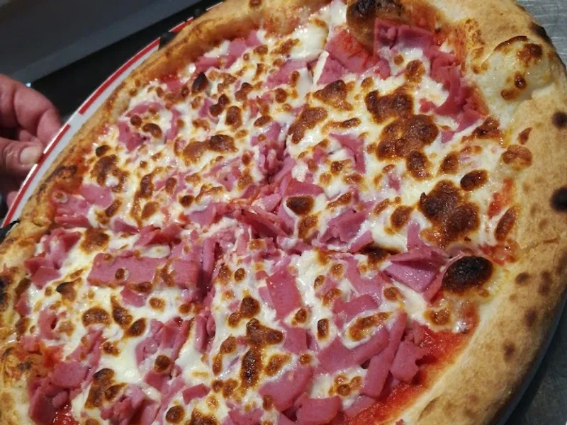 Pizz'Ella