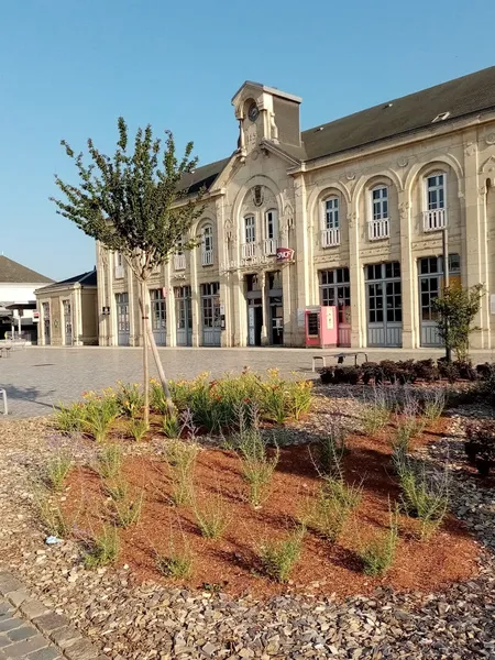 Gare de Dole