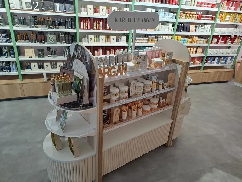 Adopt Parfums