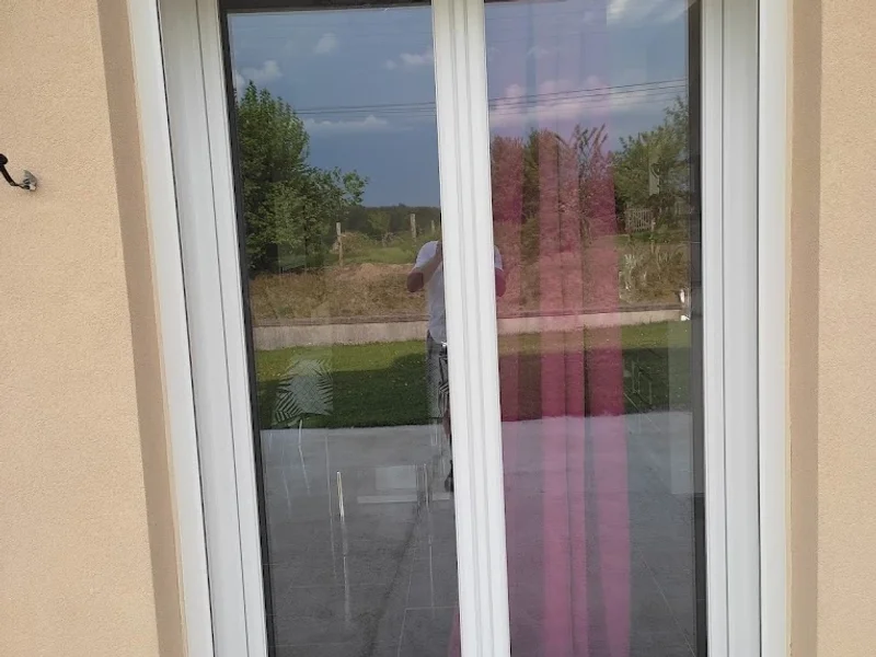 MARTIN MENUISERIE PETIT NOIR