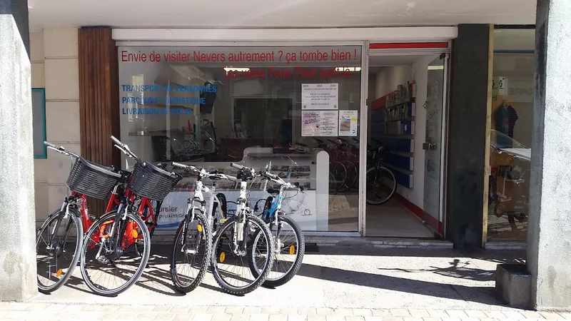 Agence VELO TOUK-TOUK Nevers - Spécialiste de la LOIRE A VELO