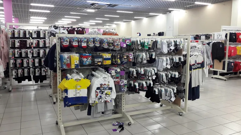 GEMO AUXERRE Vêtements