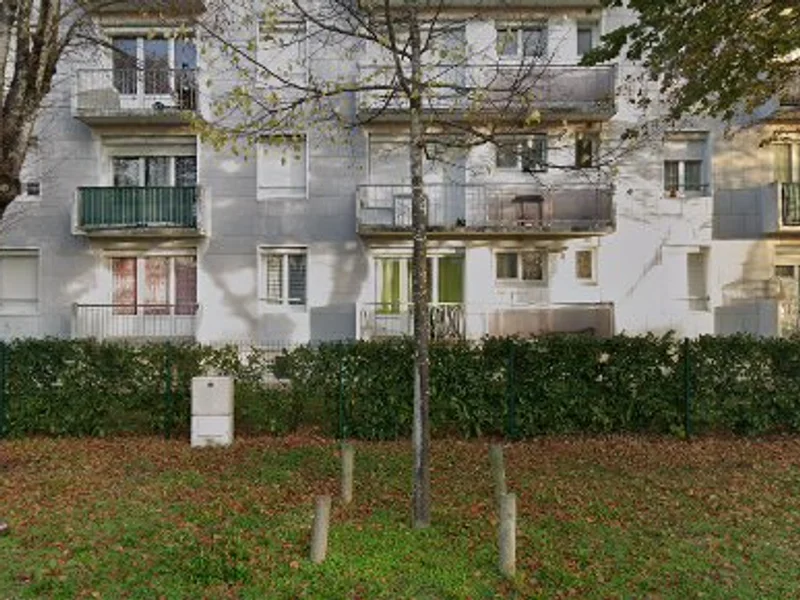 J.E 89 Propreté et Services