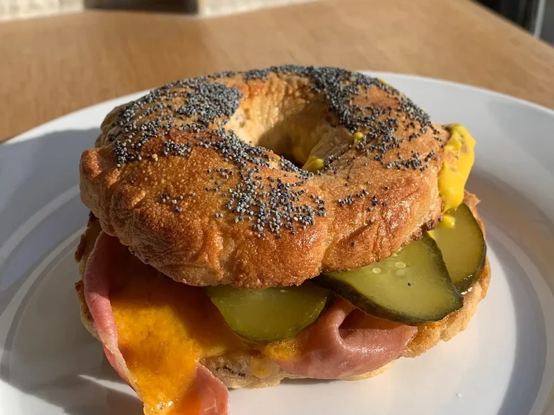 Café Vélo Nevers (restaurant & chambres)