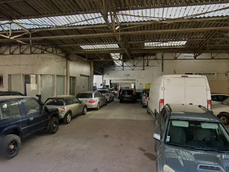 Garage Vert Pré Auto