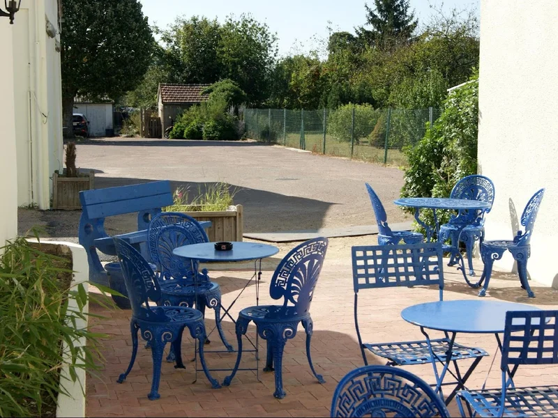 Logis Hôtel Au Relais Nivernais