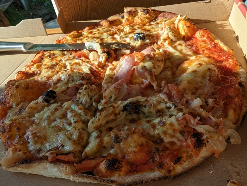 Pizza Del Ponte