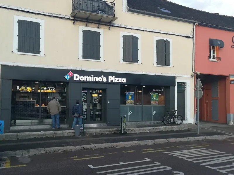 Domino's Pizza Sens