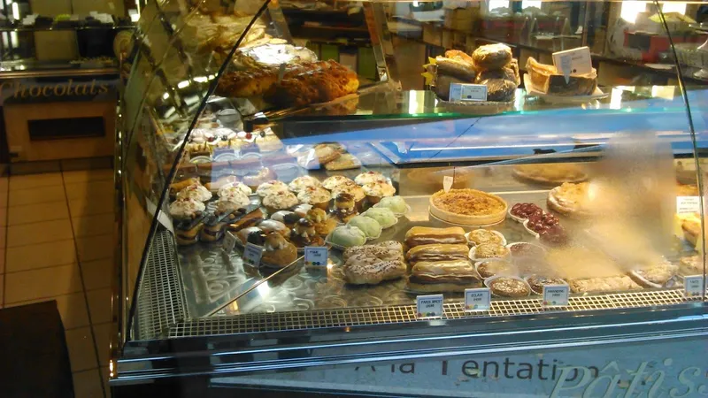 Pâtissier Chocolatier "A La Tentation"