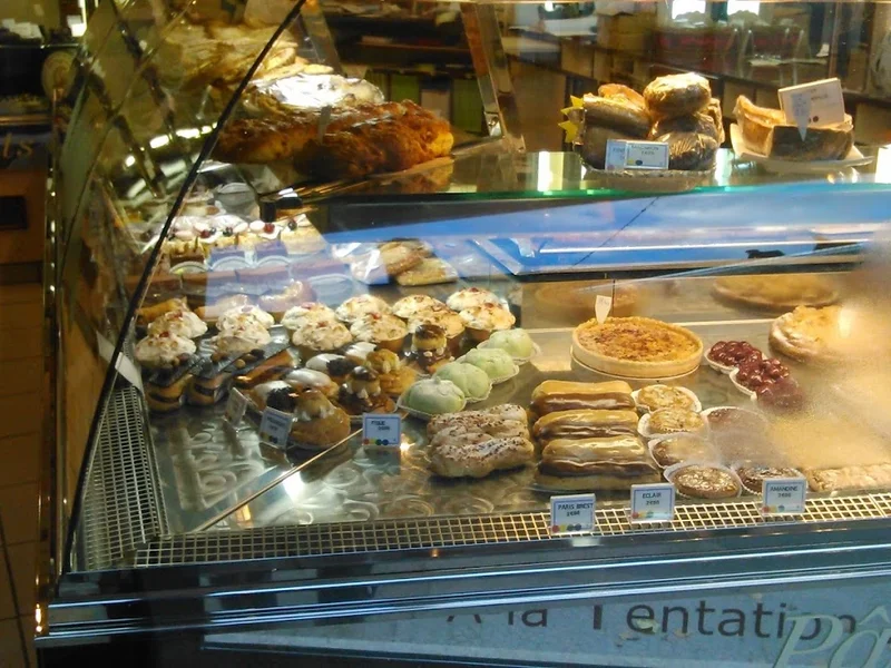 Pâtissier Chocolatier "A La Tentation"