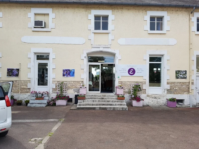 Boutique Elie Pour Elle