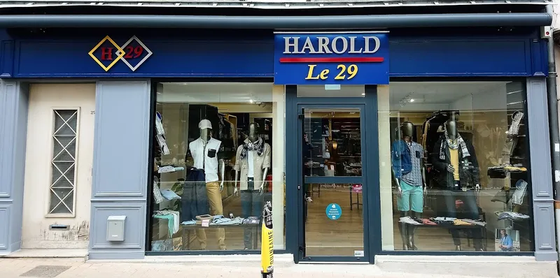 Harold & Harold Le 29