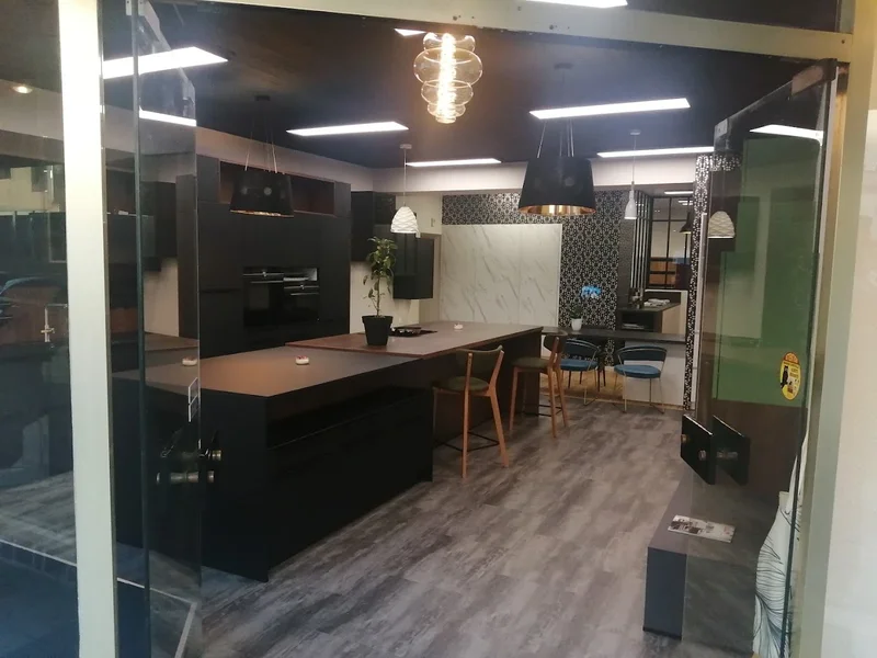 AI Agenceur créateur