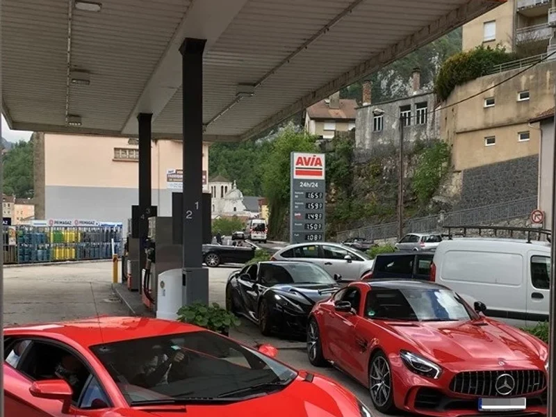 Avia Station-service