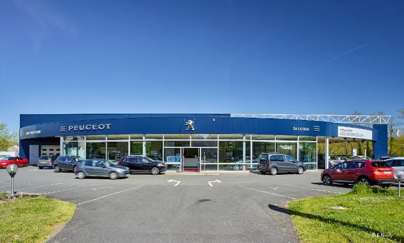 PEUGEOT - SA CORAD