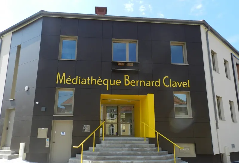 Médiathèque Bernard Clavel