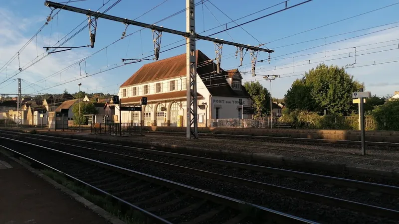 Pont Sur Yonne