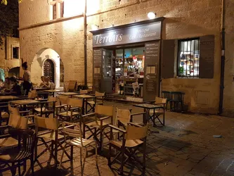 Les 17 restaurants de viande de Uzès Gard