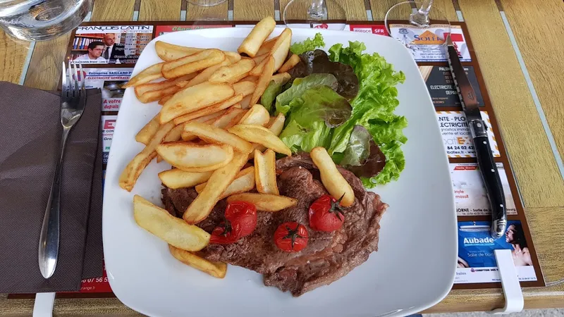 LA TABLE DE PERRAUD