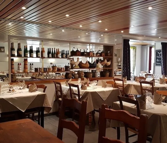 Restaurant De La Cloche