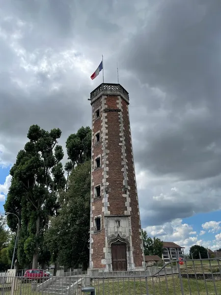 Tour du Doyenné