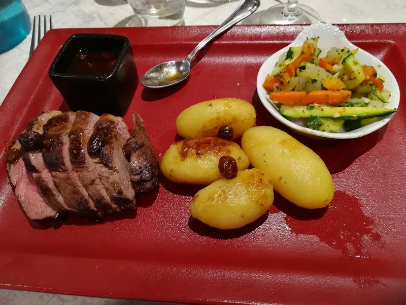 Restaurant De La Cloche