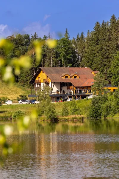 Restaurant SPA L'Etang Du Moulin - Hôtel L'Etang Du Moulin By Céline