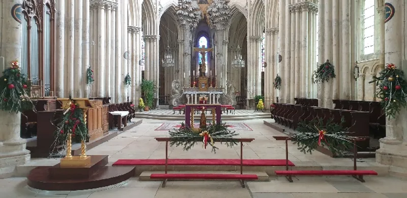 Église Notre-Dame de l'Assomption de Villeneuve-sur-Yonne