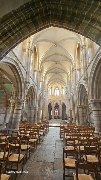 Église Notre-Dame de Saint-Père