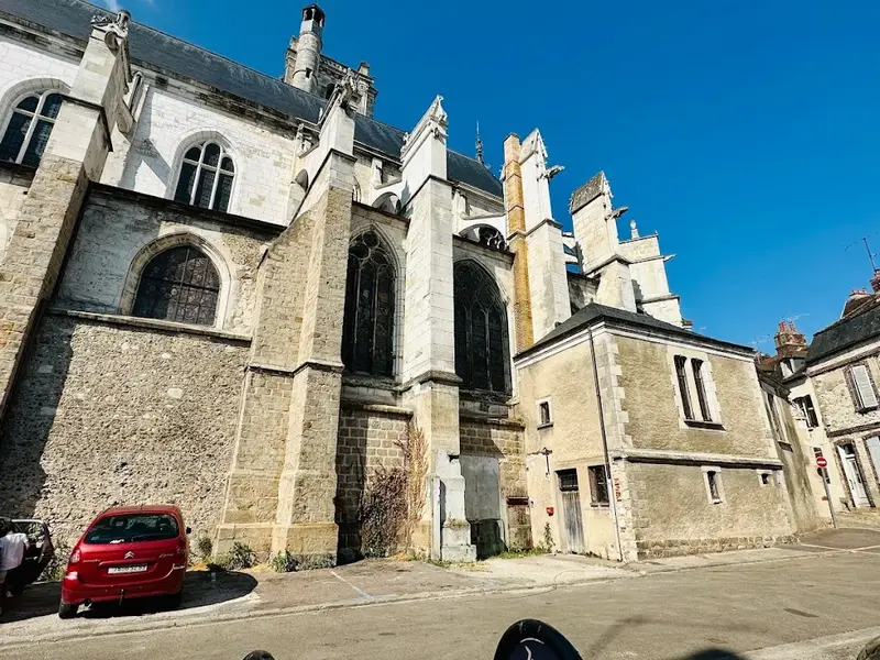 Église Saint-Thibault de Joigny