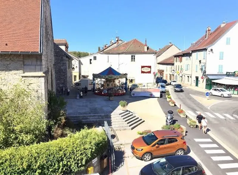 Logis Hôtel LBB - les 2 lacs