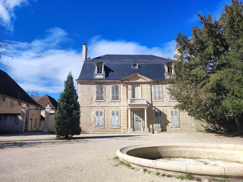 Parc du Château de Pouilly