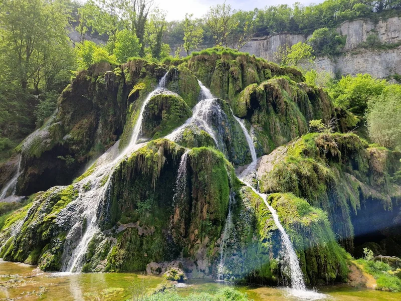 Cascade des tufs