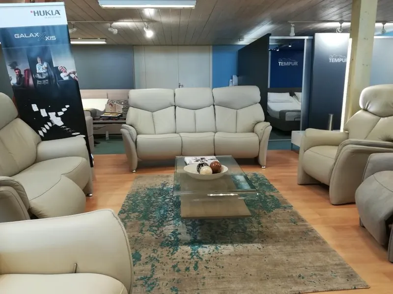 Les Experts Meubles Cuisery / Bressmobilier