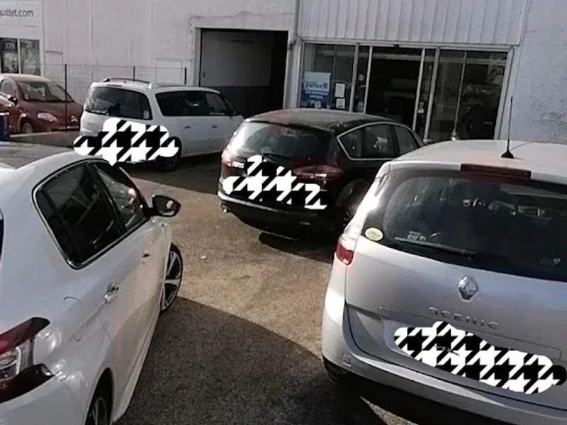 AUTO PIECES SERVICES 25 (APS 25)