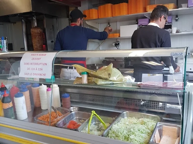 Med's Kebab