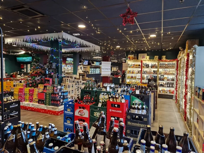 V and B Chalon La Thalie