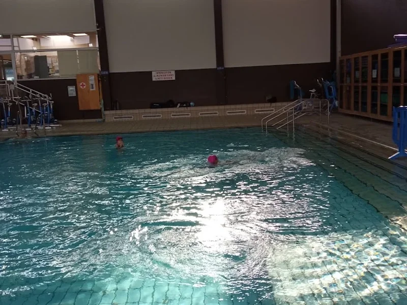 Piscine de la Fontaine d'Ouche