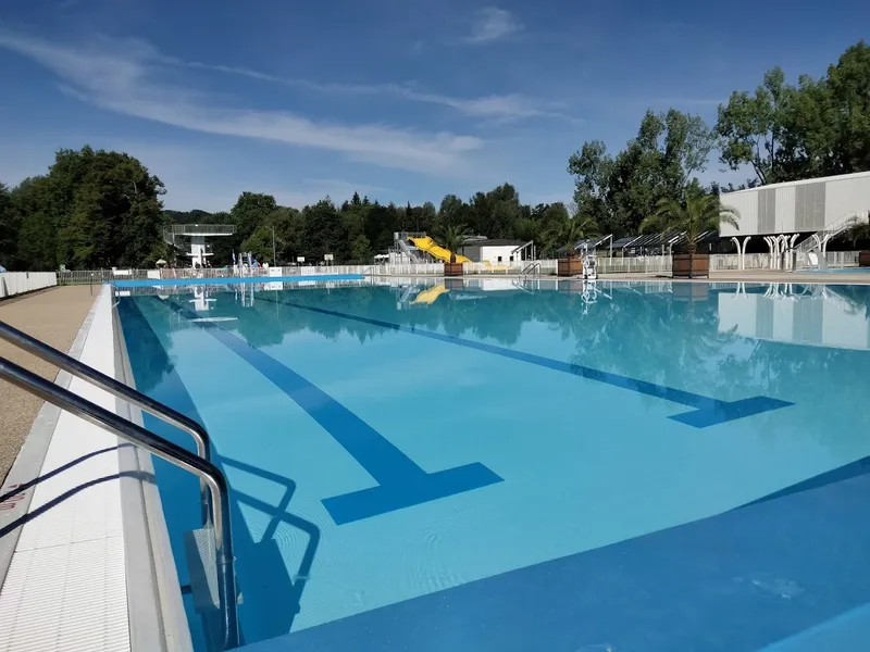 Piscine de Chalezeule